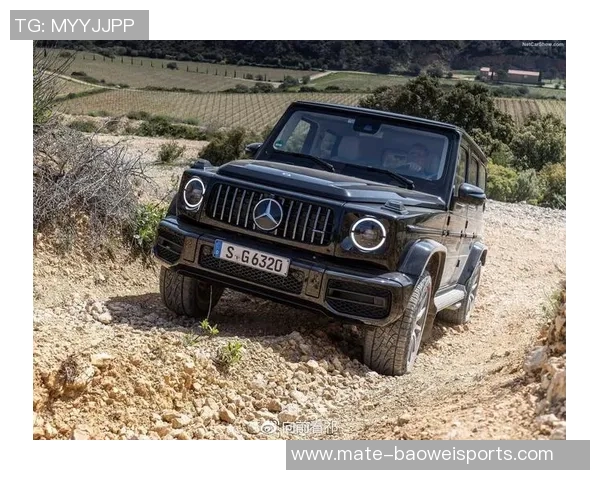 奔驰篮球明星引领潮流展现运动魅力与时尚风范的完美结合